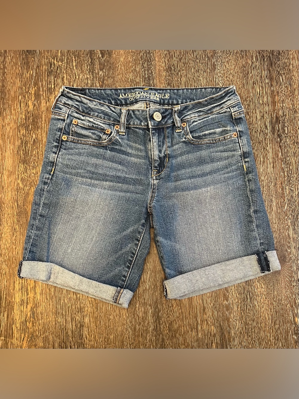 American Eagle Cutoff Stretch Denim Jean Shorts Size 10